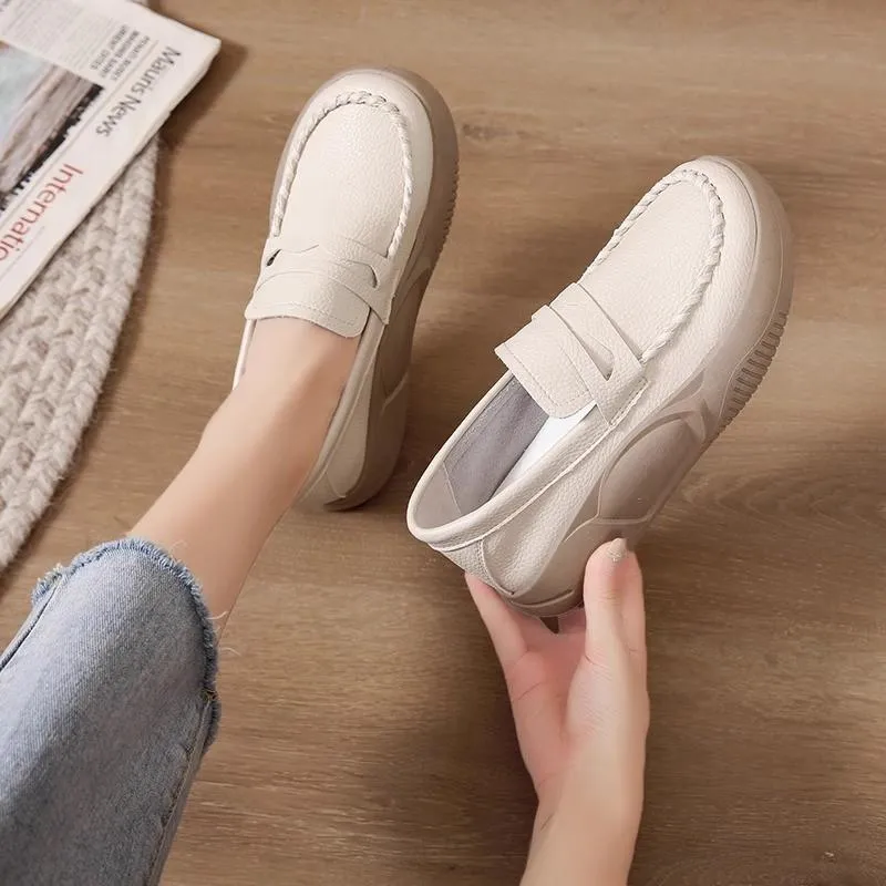 Anti-slip slip-on shoes